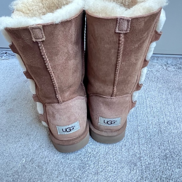 UGG Brown Sheepskin Boots, Size 9, Excellent Condition - Picture 4 of 10